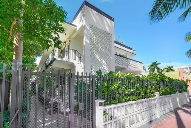 428 Collins Ave 4, Miami Beach, FL 33139