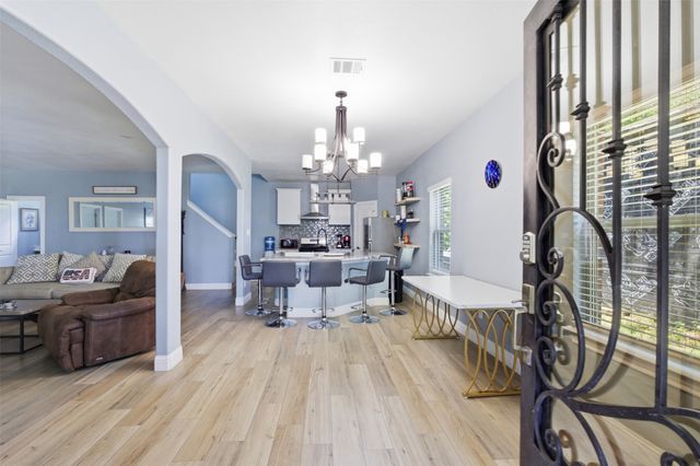 222 Wedgewood Drive, Mabank, TX 75156