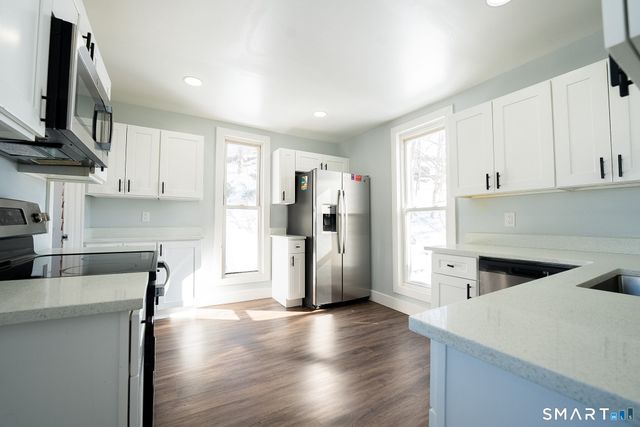 121 Hawthorne Avenue, Derby, CT 06418