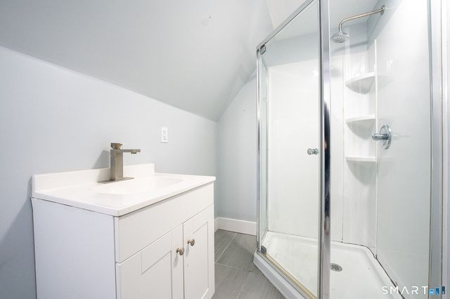 121 Hawthorne Avenue, Derby, CT 06418