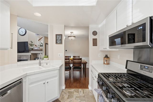 24 Vista Sierra 26, Rancho Santa Margarita, CA 92688