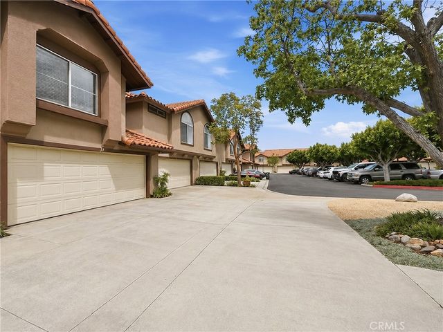 24 Vista Sierra 26, Rancho Santa Margarita, CA 92688