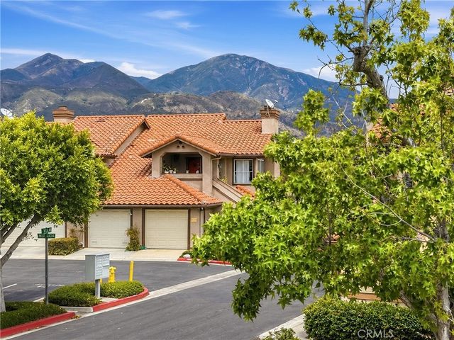 24 Vista Sierra 26, Rancho Santa Margarita, CA 92688