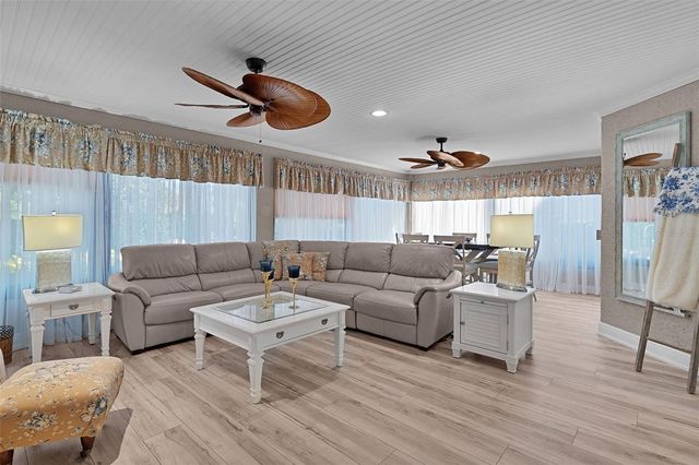 2211 BACHMAN PATH, The Villages, FL 32162