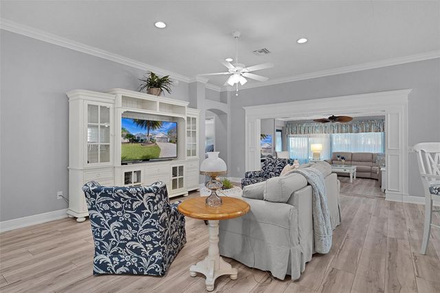 2211 BACHMAN PATH, The Villages, FL 32162