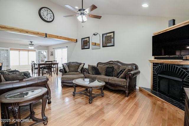 3708 CHRISTIAN RIDGE, Jefferson City, MO 65101