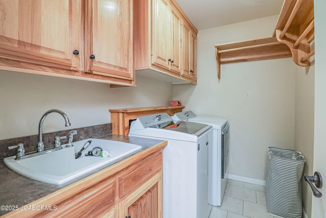 3708 CHRISTIAN RIDGE, Jefferson City, MO 65101