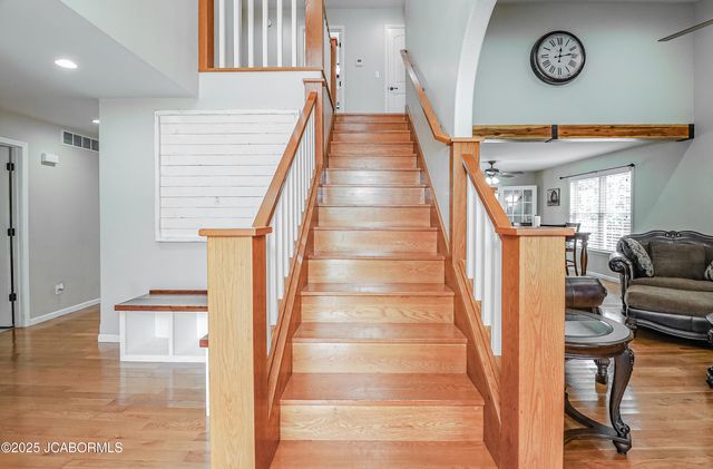 3708 CHRISTIAN RIDGE, Jefferson City, MO 65101