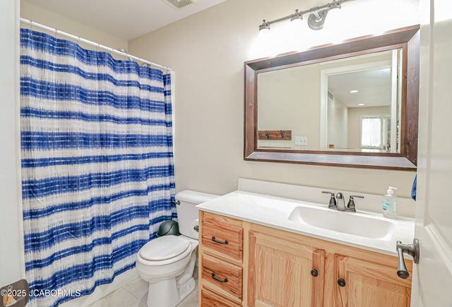 3708 CHRISTIAN RIDGE, Jefferson City, MO 65101