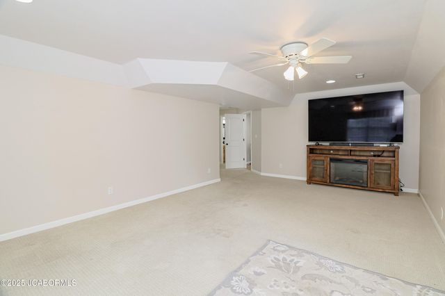 3708 CHRISTIAN RIDGE, Jefferson City, MO 65101