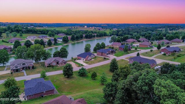 3708 CHRISTIAN RIDGE, Jefferson City, MO 65101