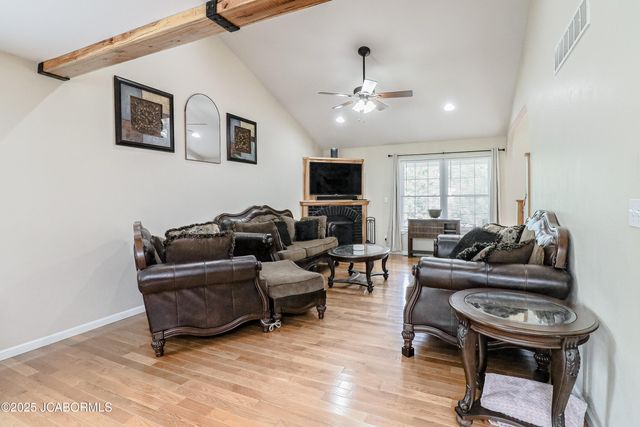 3708 CHRISTIAN RIDGE, Jefferson City, MO 65101