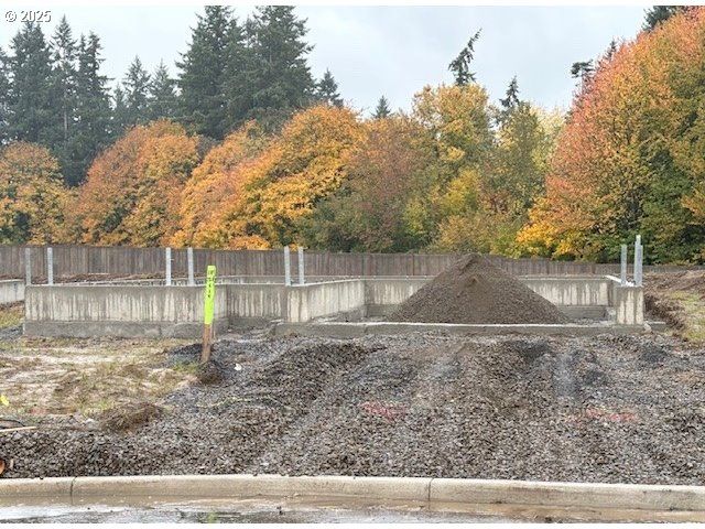 1457 N Millican Creek St, Lafayette, OR 97127