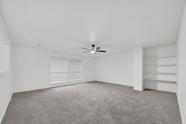 482 Cloverleaf Drive, Lancaster, TX 75146