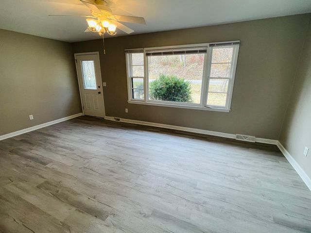 437 Blackberry RD, Bassett, VA 24055