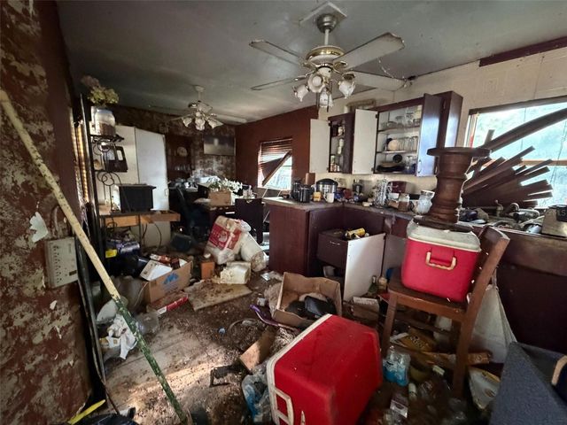 702 E OHIO STREET, Plant City, FL 33563