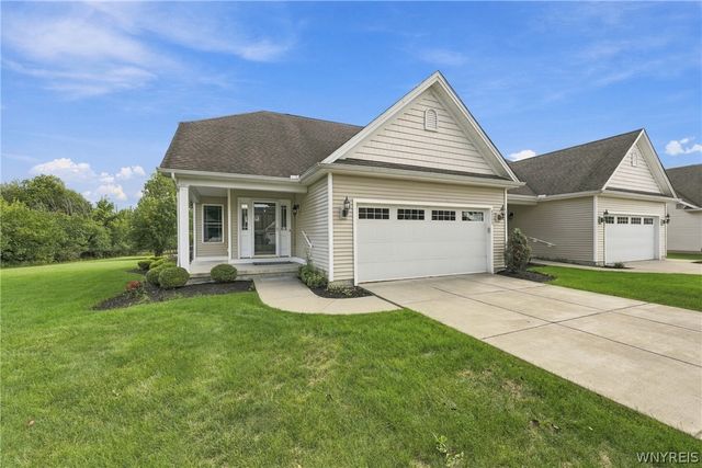 4703 Mosey Lane, Hamburg, NY 14219