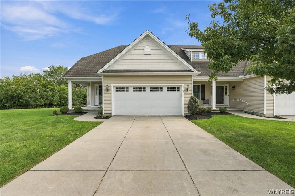 4703 Mosey Lane, Hamburg, NY 14219