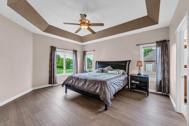 145 Saint James CIRCLE, Union Grove, WI 53182