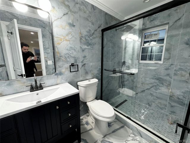 418 Beach 38th Street 1, Far Rockaway, NY 11691