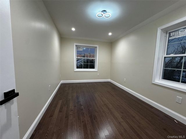 418 Beach 38th Street 1, Far Rockaway, NY 11691