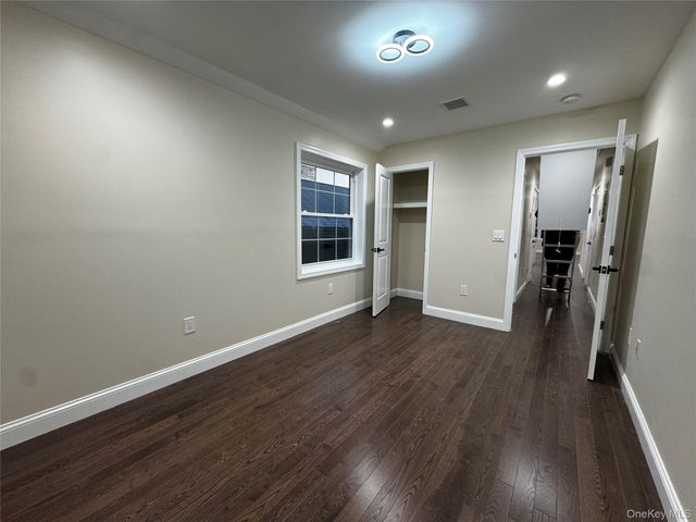 418 Beach 38th Street 1, Far Rockaway, NY 11691