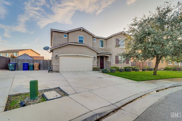 5005 Silvery Jewel Lane, Bakersfield, CA 93313