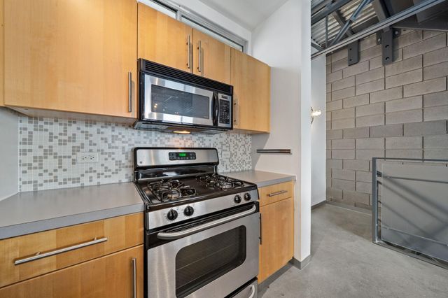 4801 S Congress Ave D4, Austin, TX 78745