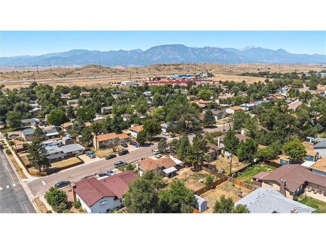 1471 Southmoor Dr, Fountain, CO 80817