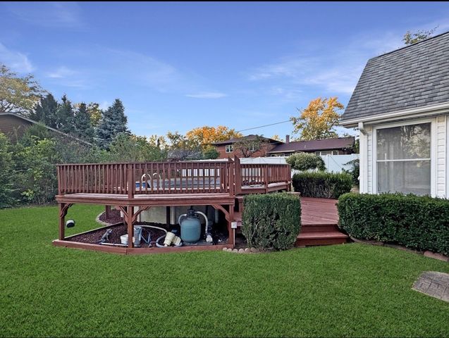 1105 Summit Drive, Lockport, IL 60441