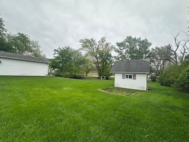 1105 Summit Drive, Lockport, IL 60441
