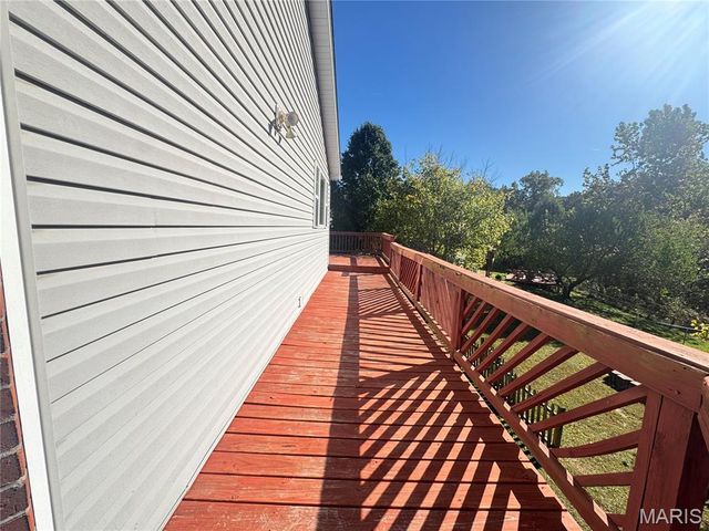 107 Birchtree, St Robert, MO 65584