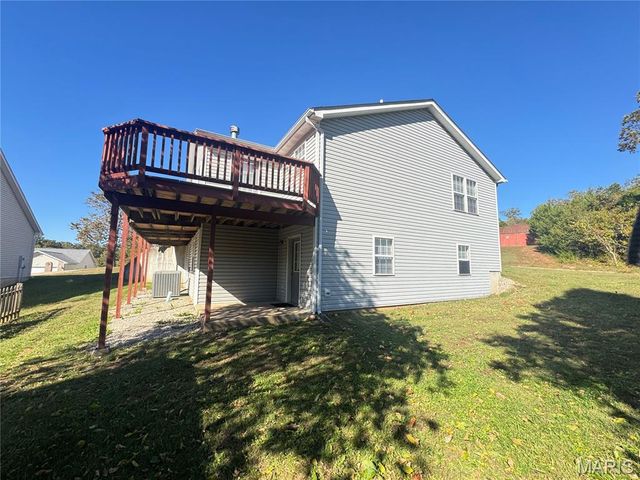 107 Birchtree, St Robert, MO 65584