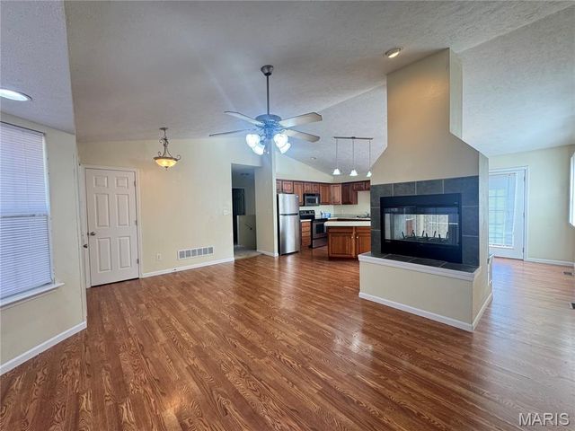 107 Birchtree, St Robert, MO 65584