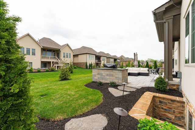 6096 Deer Bluff Place Place, Dublin, OH 43017