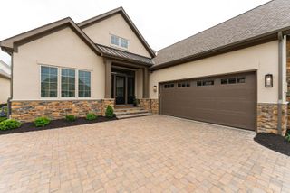 6096 Deer Bluff Place Place, Dublin, OH 43017