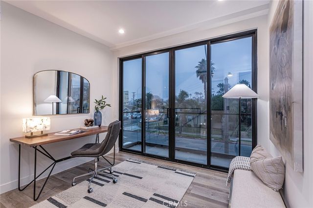 328 3rd Street, Huntington Beach, CA 92648