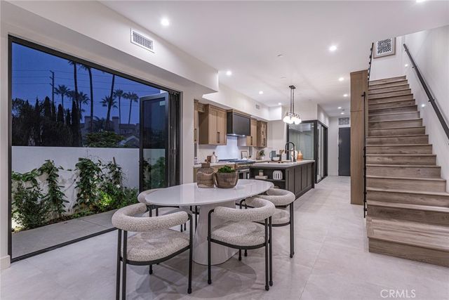 328 3rd Street, Huntington Beach, CA 92648
