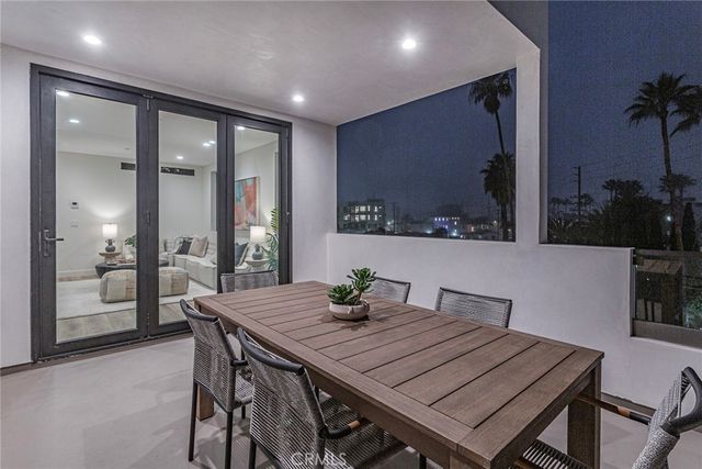 328 3rd Street, Huntington Beach, CA 92648
