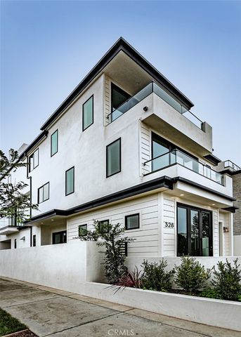 328 3rd Street, Huntington Beach, CA 92648