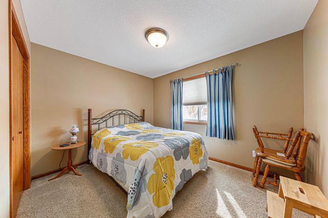 5779 Excalibur Court NW, Rochester, MN 55901