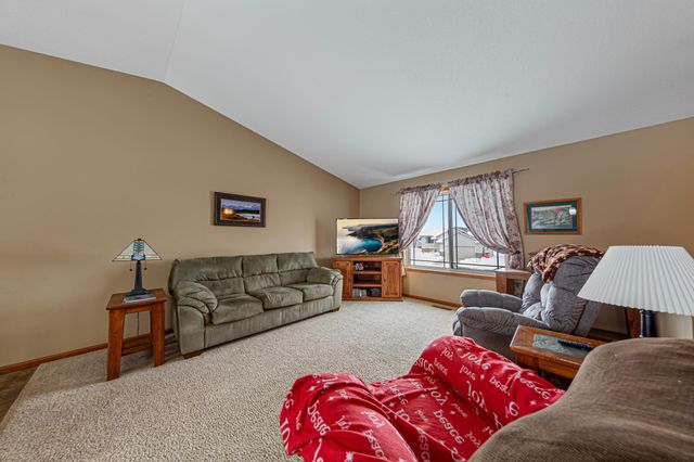 5779 Excalibur Court NW, Rochester, MN 55901