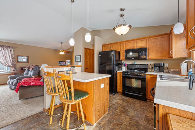 5779 Excalibur Court NW, Rochester, MN 55901