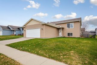 5779 Excalibur Court NW, Rochester, MN 55901