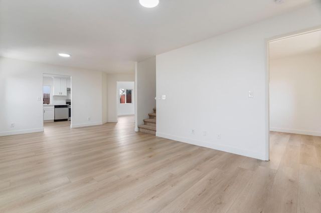 2501 Lock Ave, Sacramento, CA 95822