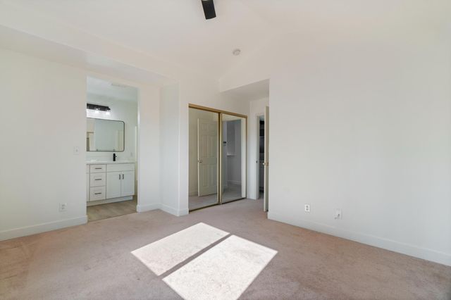 2501 Lock Ave, Sacramento, CA 95822