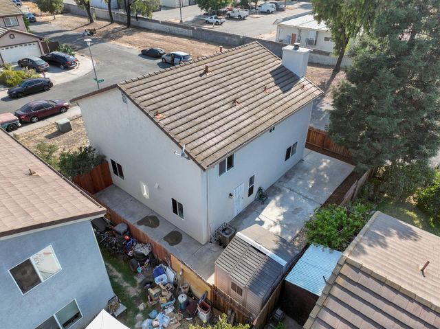 2501 Lock Ave, Sacramento, CA 95822