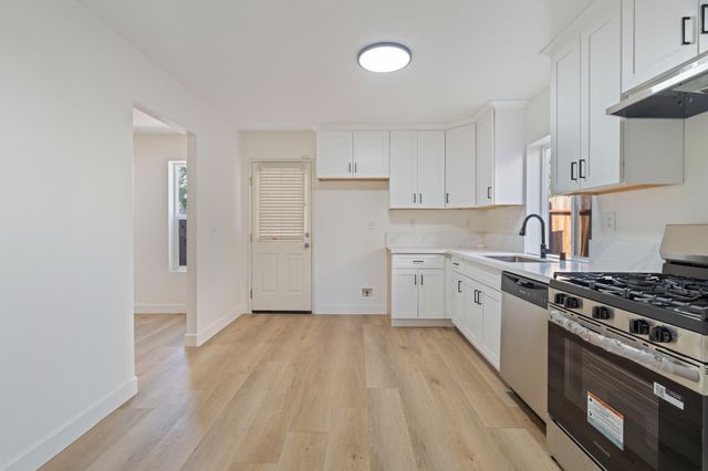 2501 Lock Ave, Sacramento, CA 95822