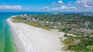 925 BEACH ROAD 112, Siesta Key, FL 34242