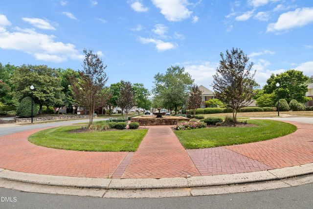 4900 Linksland Drive, Holly Springs, NC 27540